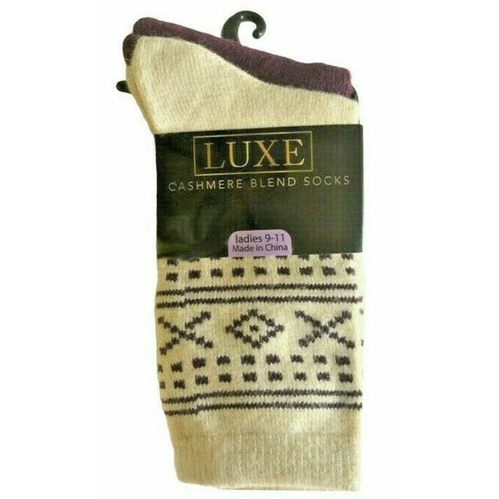 Luxe Cashmere Blend Wool Ladies Socks Stocking Stuffer Pink Maroon 2 Pair